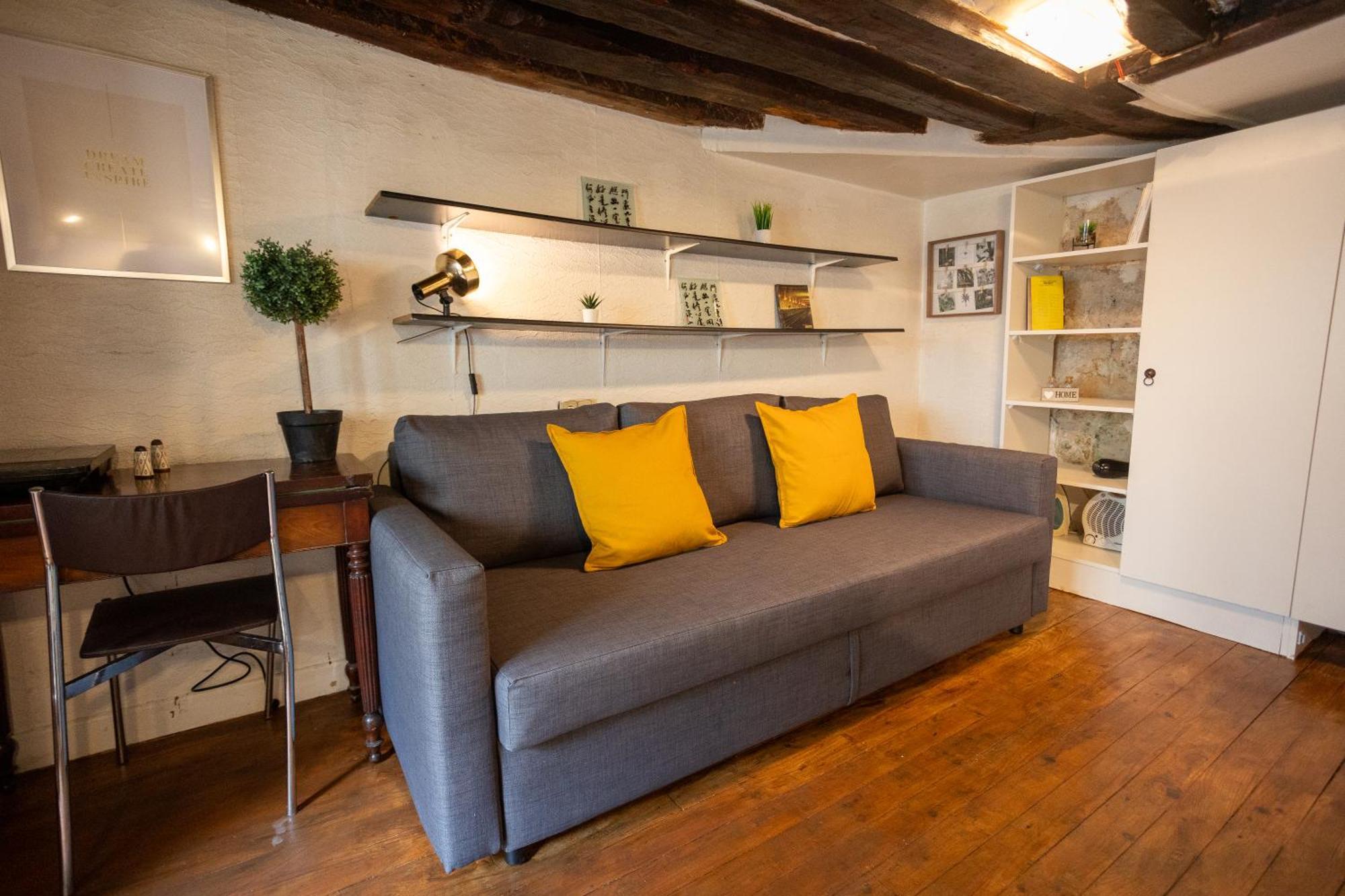 Studio Cosy Romantique En Plein Coeur De Paris Apartment Luaran gambar